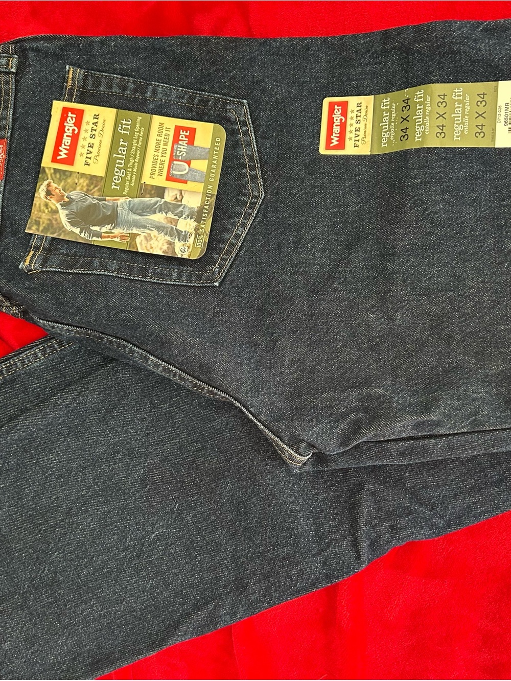 Wrangler Men's Straight Jeans in Dark Blue Denim